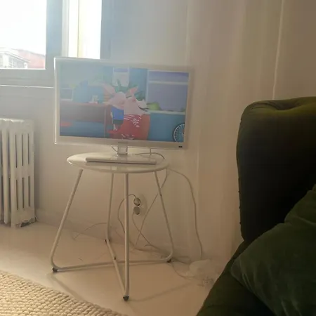 Apartment A Stylish Gem By The Sea *